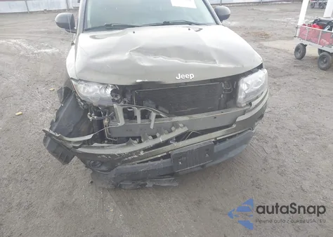 2016 Jeep Compass Sport из США, поврежденный, VIN 1C4NJDBB8GD507935